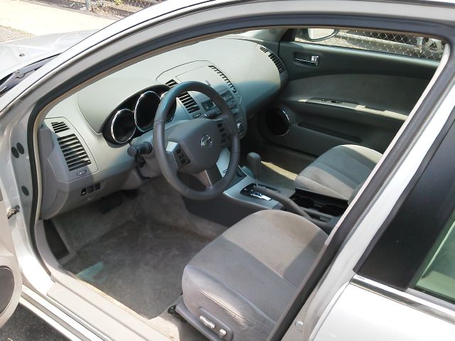 Nissan Altima 2005 photo 9