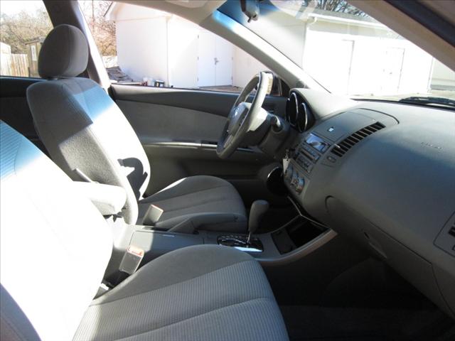 Nissan Altima 2005 photo 3