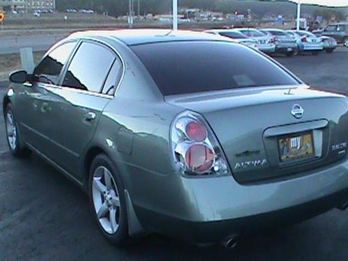 Nissan Altima 2005 photo 1