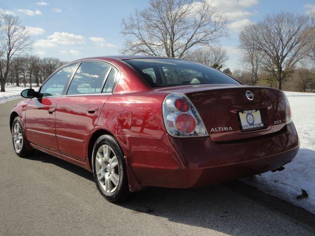 Nissan Altima 2005 photo 2