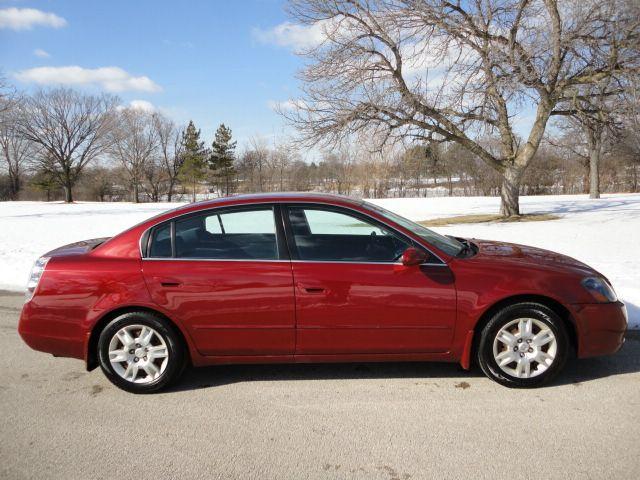 Nissan Altima 2005 photo 4