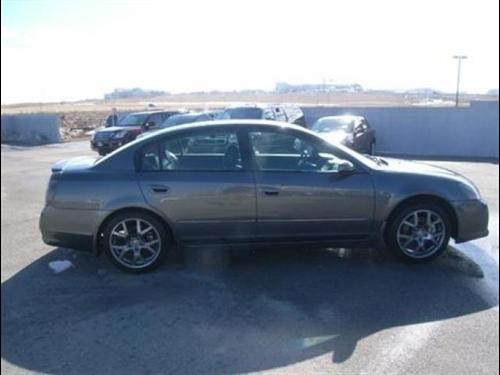 Nissan Altima 2005 photo 3