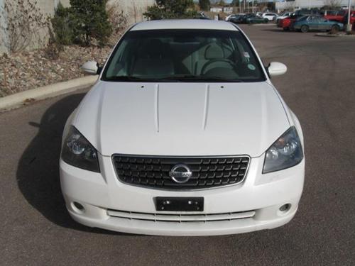 Nissan Altima 2005 photo 4