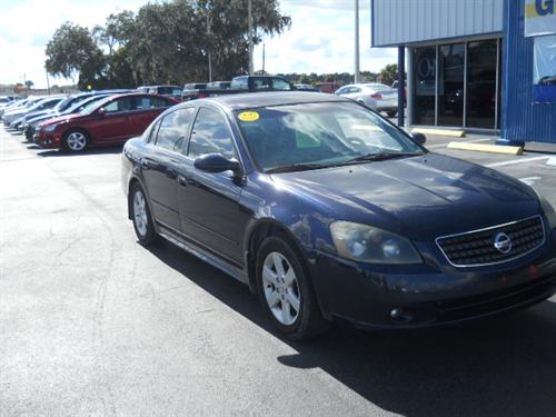 Nissan Altima 2005 photo 2