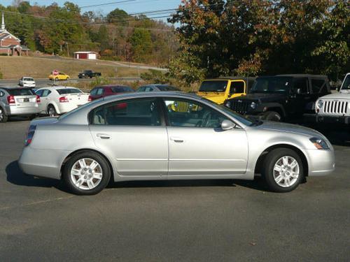 Nissan Altima 2005 photo 1