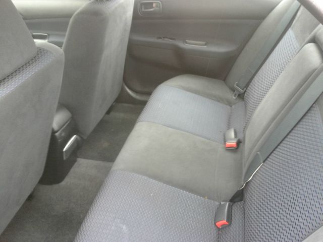 Nissan Altima Pickupslt Quad Cab SWB 4WD 4x4 Truck Sedan