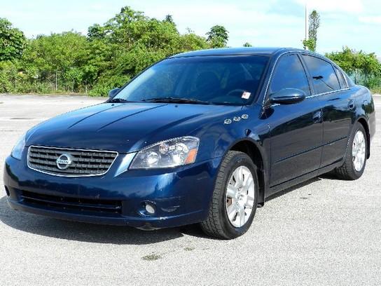 Nissan Altima XR Sedan