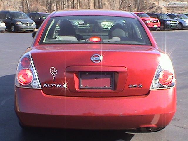 Nissan Altima 2005 photo 5