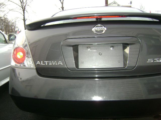 Nissan Altima 2005 photo 3