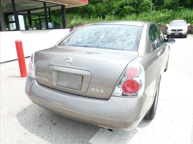 Nissan Altima 2005 photo 5
