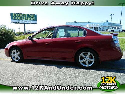 Nissan Altima 2005 photo 2