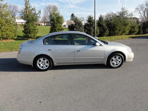 Nissan Altima 2005 photo 1