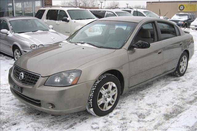 Nissan Altima 2005 photo 1