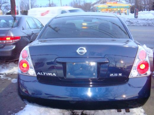 Nissan Altima 2005 photo 1