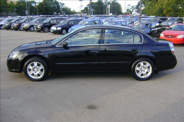 Nissan Altima 2005 photo 3