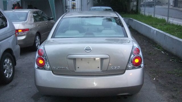 Nissan Altima 2005 photo 8