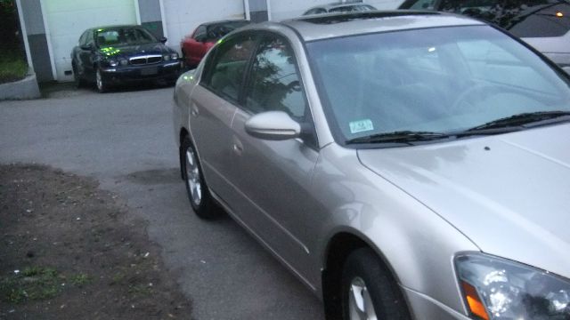 Nissan Altima 2005 photo 9