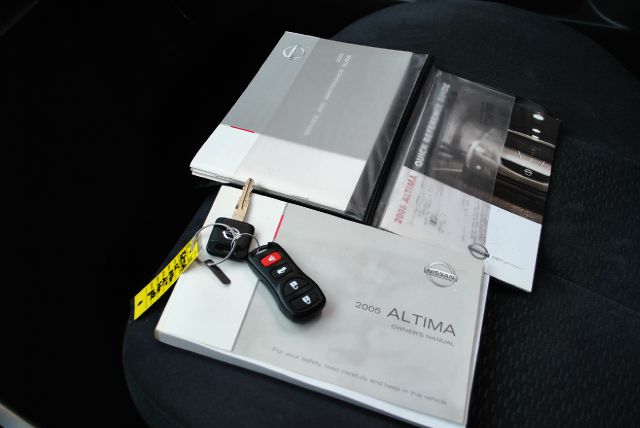 Nissan Altima 2005 photo 10