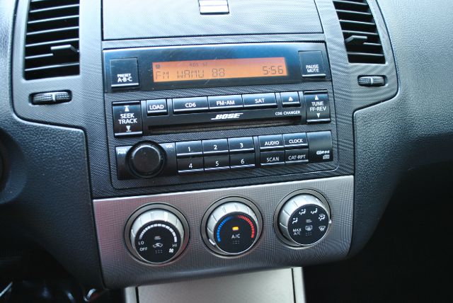 Nissan Altima 2005 photo 23