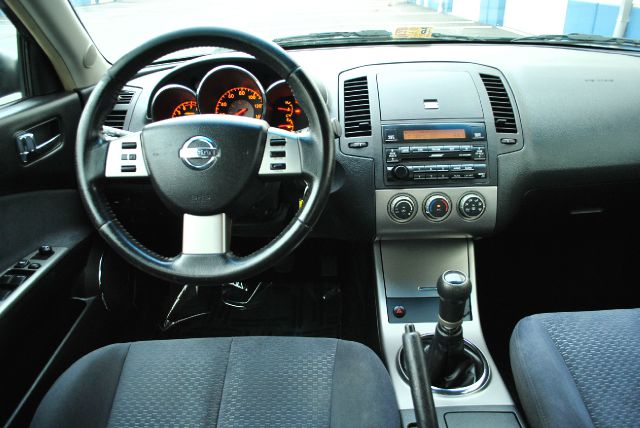Nissan Altima 2005 photo 3