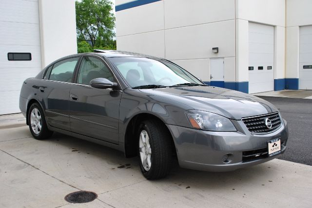 Nissan Altima 2005 photo 35