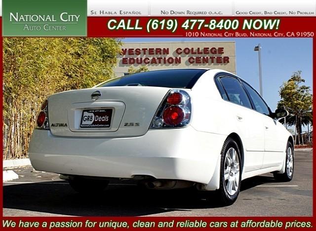 Nissan Altima 2005 photo 3