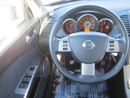 Nissan Altima 2005 photo 2