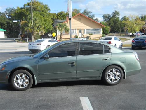 Nissan Altima 2005 photo 2