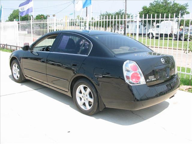 Nissan Altima 2005 photo 3