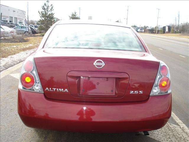 Nissan Altima 2005 photo 3