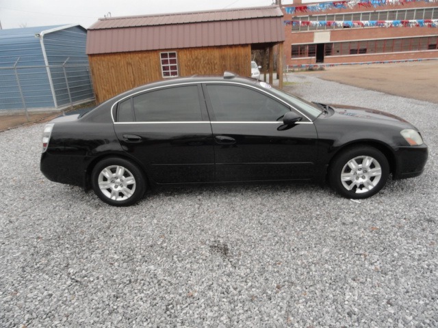 Nissan Altima 2005 photo 3