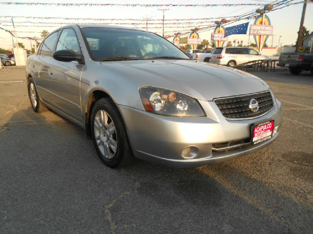 Nissan Altima 2005 photo 1