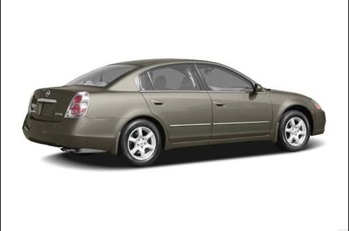 Nissan Altima 2005 photo 1