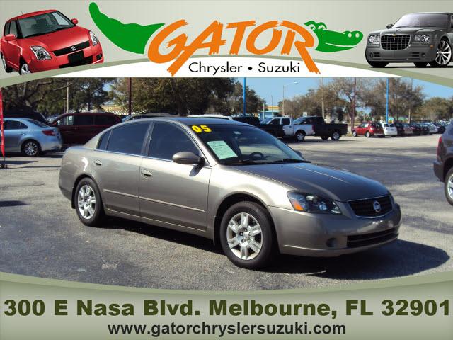 Nissan Altima XR Sedan