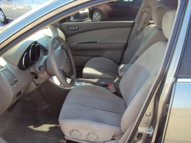 Nissan Altima 2005 photo 5