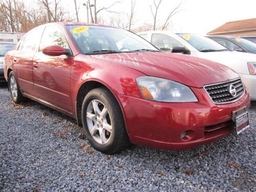 Nissan Altima 2005 photo 2