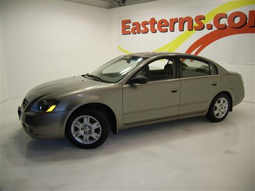 Nissan Altima 2005 photo 5