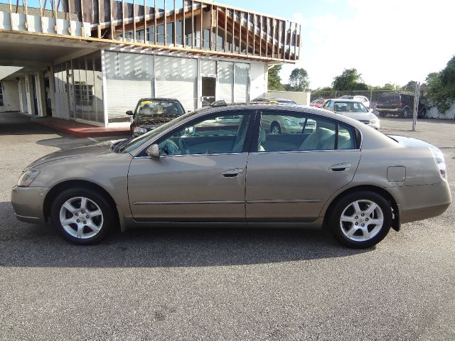 Nissan Altima 2005 photo 3