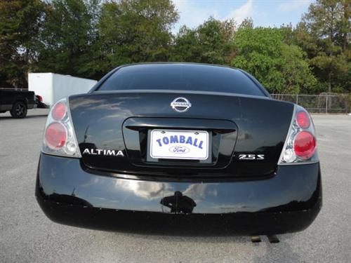 Nissan Altima 2005 photo 3