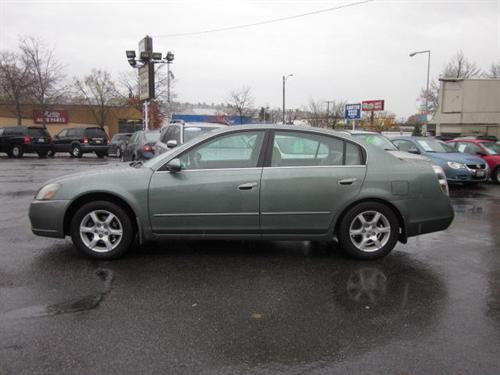 Nissan Altima 2005 photo 2