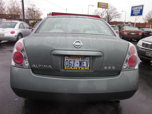Nissan Altima 2005 photo 4