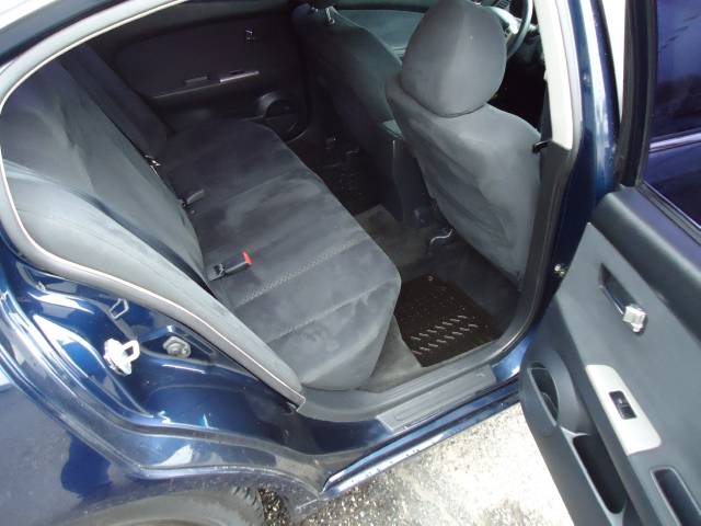 Nissan Altima 2005 photo 2