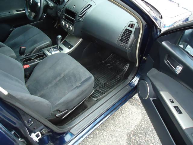 Nissan Altima 2005 photo 3