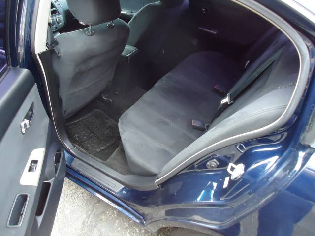 Nissan Altima 2005 photo 4