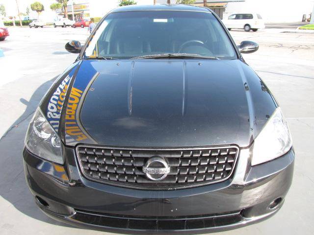 Nissan Altima 2005 photo 2
