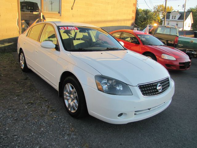 Nissan Altima 2005 photo 3