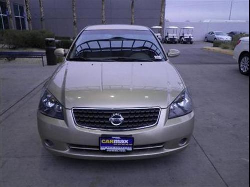 Nissan Altima 2005 photo 1