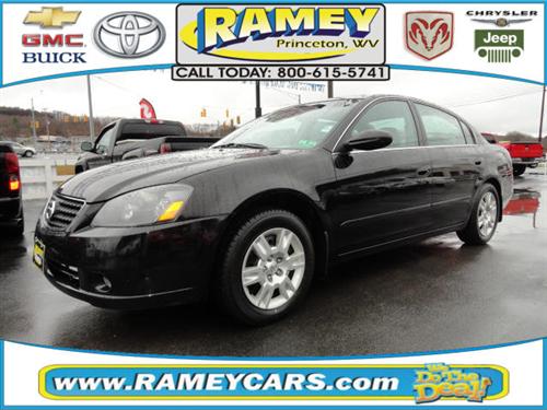 Nissan Altima Pickupslt Quad Cab SWB 4WD 4x4 Truck Other