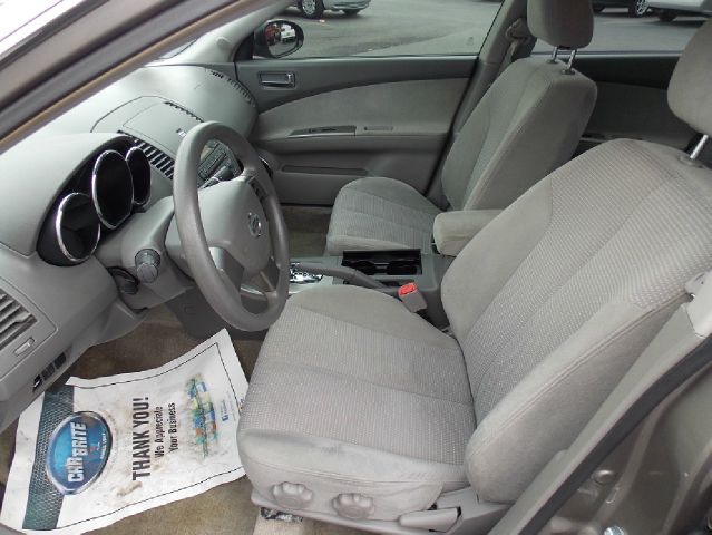 Nissan Altima 2005 photo 1