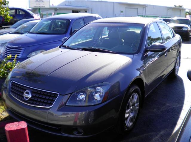 Nissan Altima FXE Sedan